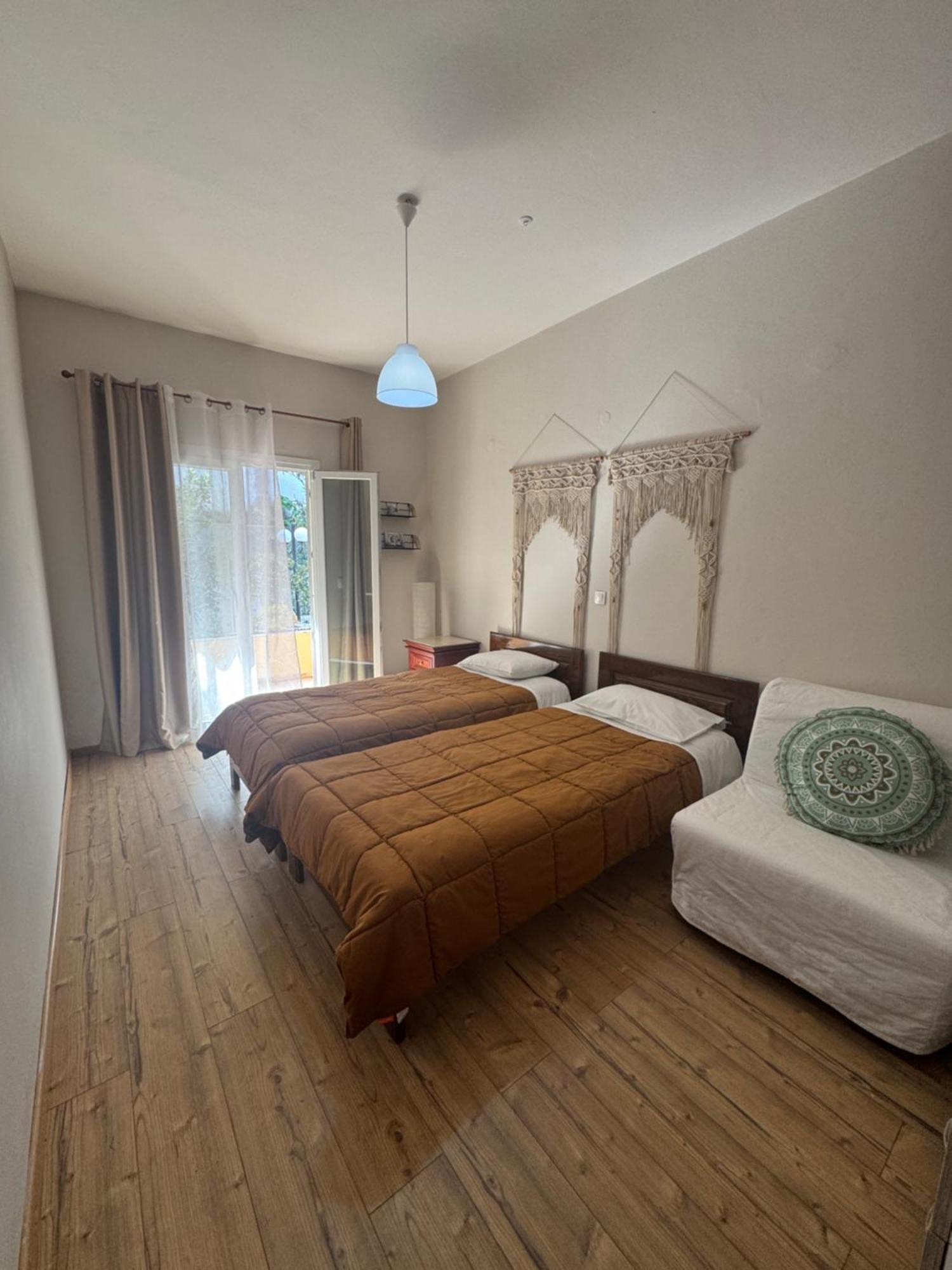 אצ'ארבי Olive Garden Studios & Apartments מראה חיצוני תמונה
